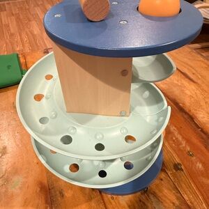 Tap and Go Spiral Activity Tower